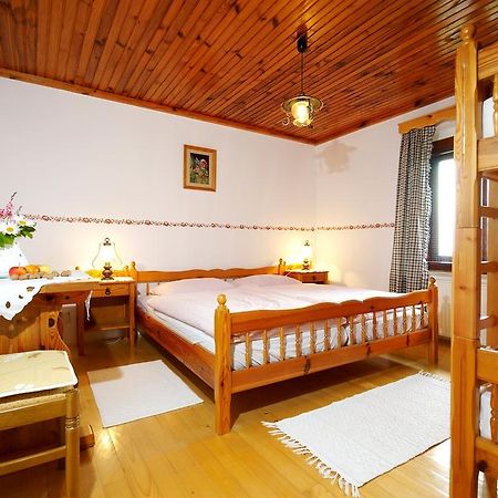 Tourist Farm Stern Pri Kovacniku Fram Ngoại thất bức ảnh