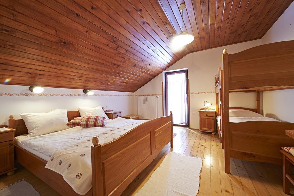 Tourist Farm Stern Pri Kovacniku Fram Phòng bức ảnh